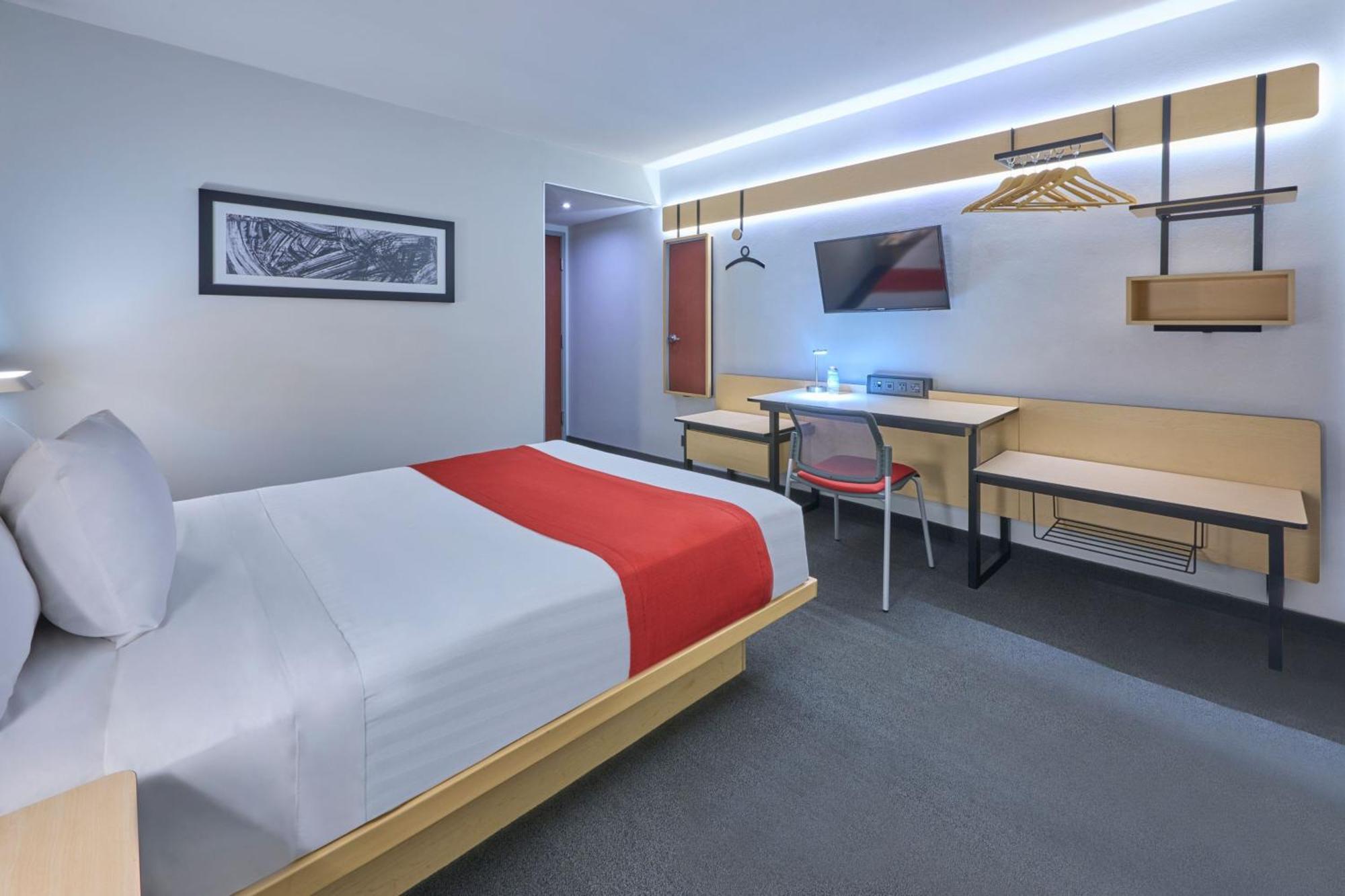City Express By Marriott Toluca Esterno foto