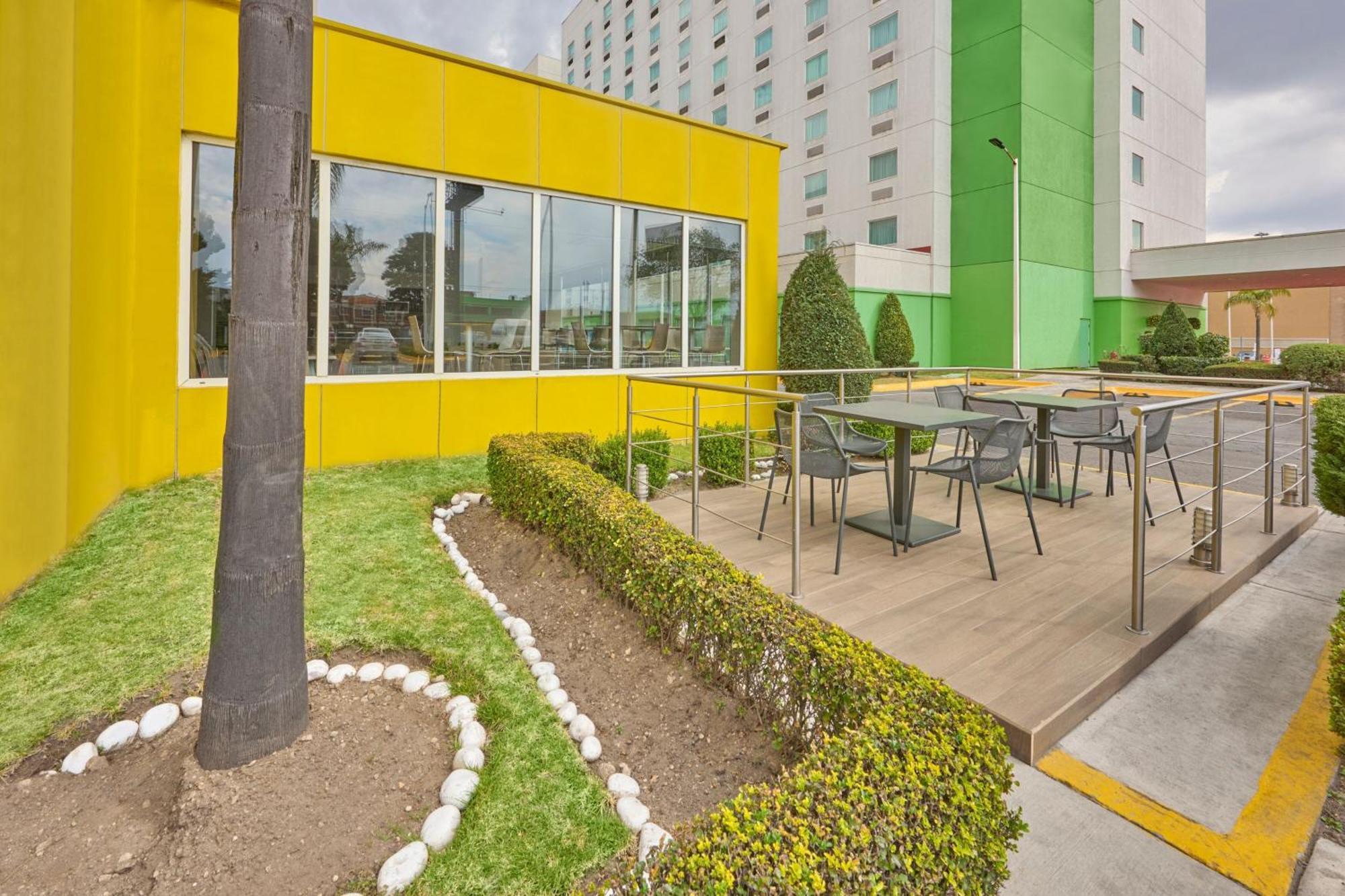 City Express By Marriott Toluca Esterno foto