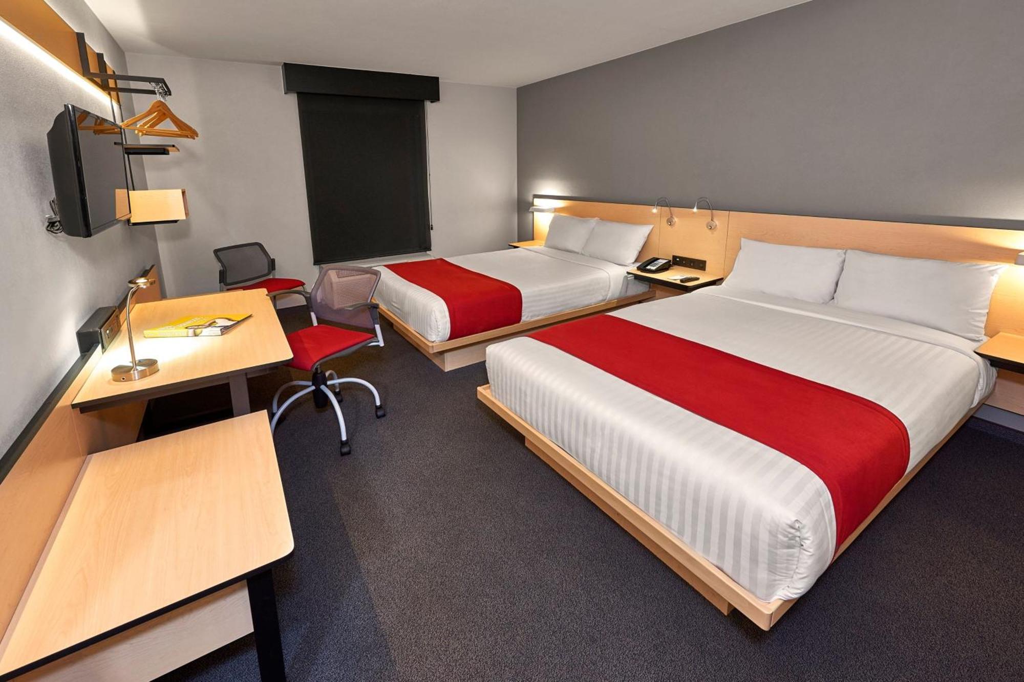 City Express By Marriott Toluca Esterno foto