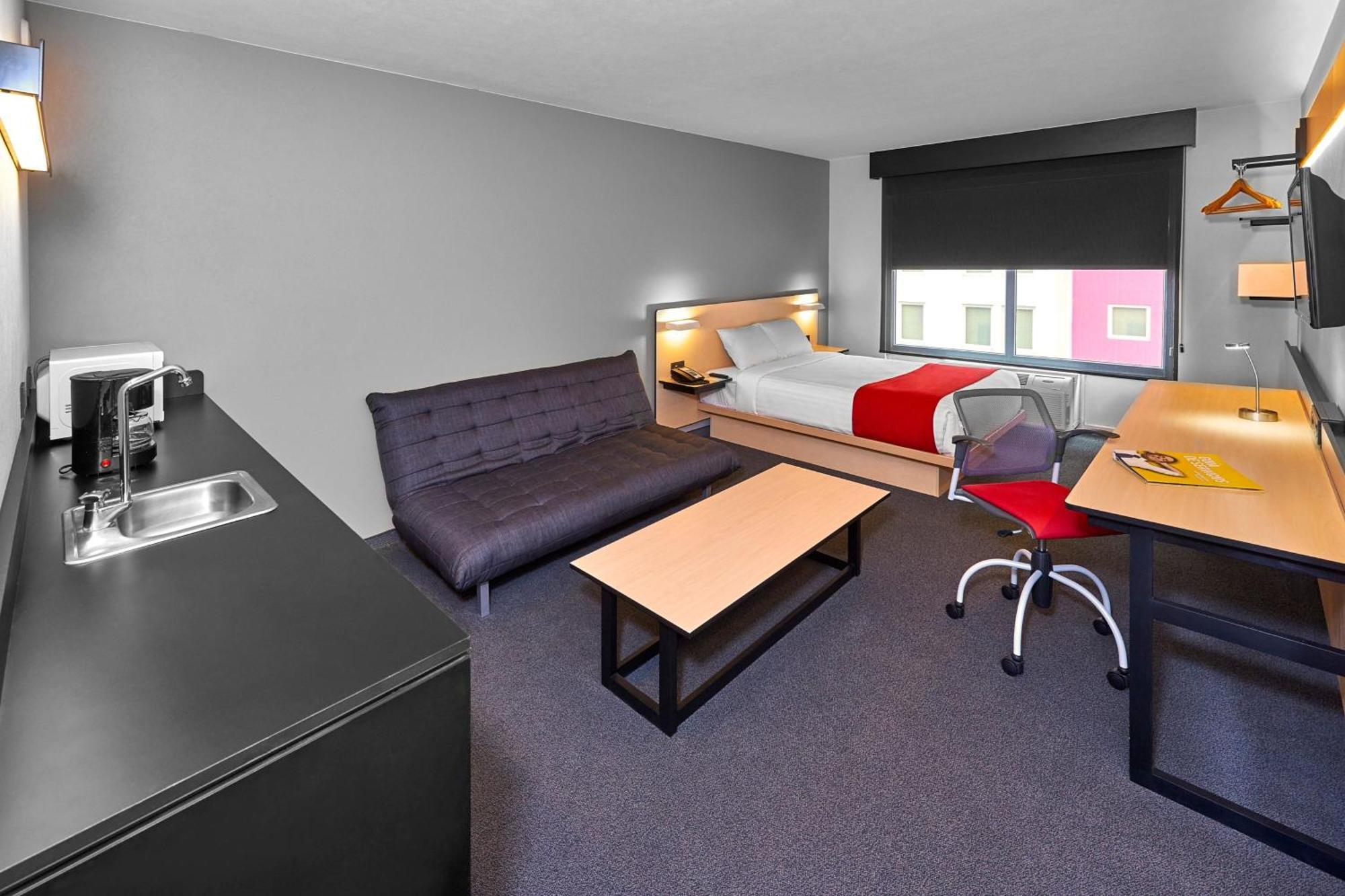City Express By Marriott Toluca Esterno foto